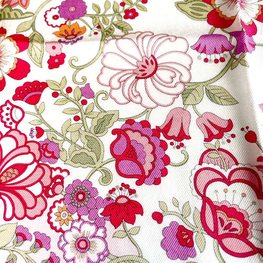 Anna Sui Pink Floral Cotton Scarf 22” Square Metallic Thread Boho Romantic - Picture 11 of 14